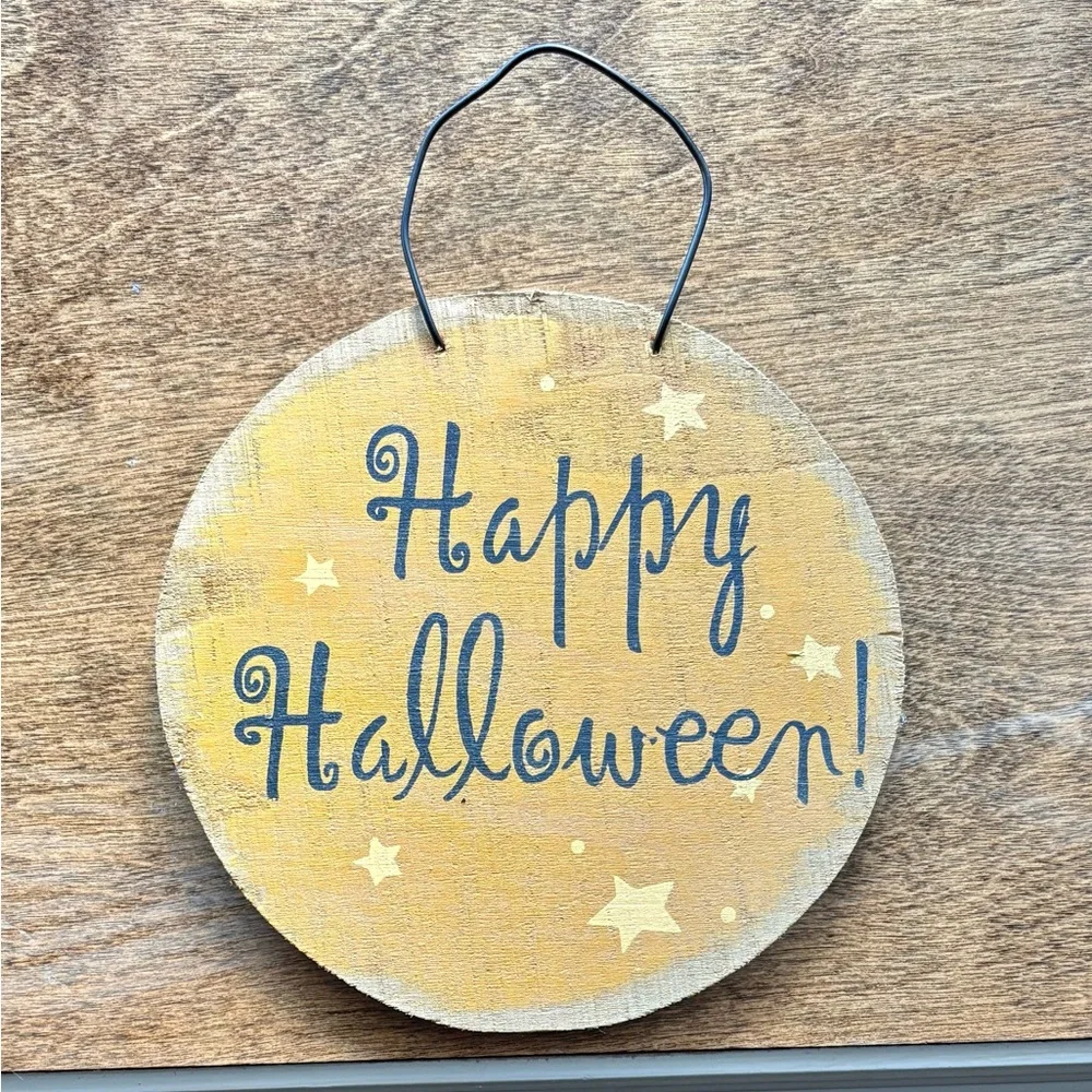 3 Rustic Wooden Halloween Signs & Pumpkin Carving Kit. NWOTs
